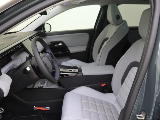 Citroen C5 Aircross 1.2 Hybrid 145 Max | Leder | Schuifdak | Elektrische Achterklep | Camera 360 |