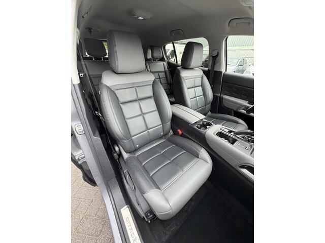Citroen C5 Aircross 225pk Plug-in Hybrid Shine (Trekhaak - Leder incl verwarming/massage/geheugen - Adaptieve Cruise Controle - Keyless Entry - LED - Automatische Airco - Navigatie)