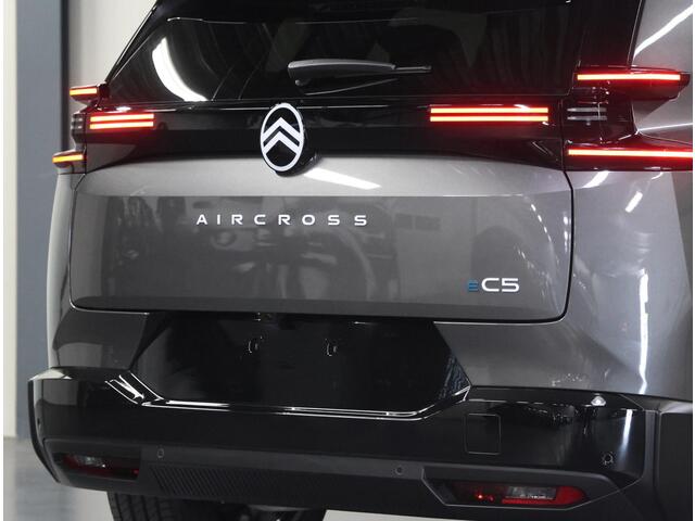 Citroen C5 Aircross Business Comfort Range 73 kWh | Warmtepomp | 360 Camera | Adaptive CruiseControl | Keyless Entry/Start | ClimateControl | Verwarmd Stuurwiel | Dodehoekdetectie | Navigatie |
