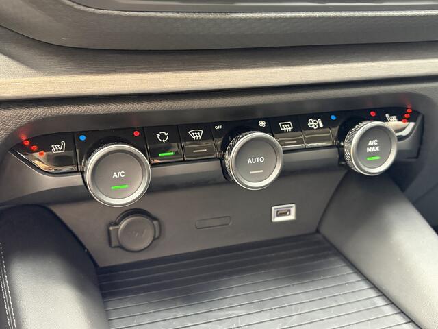 Citroen C5 X 1.2 Lightning Business Adap.Cruise Stoelverw Carplay Pdc Orig.NL Voll.Onderhouden!