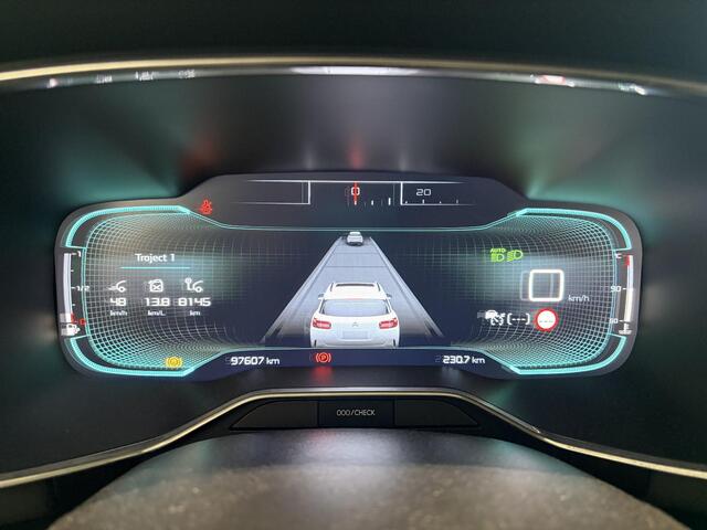 Citroen C5 Aircross 1.2 PureTech Shine | 360° Camera | Navigatie | Climate control