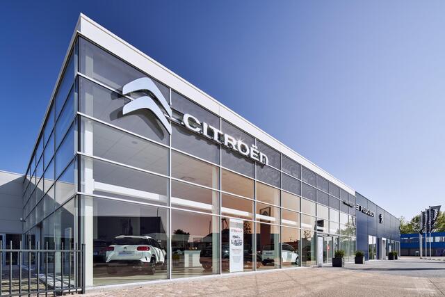 Citroen C5 Aircross Max Comfort Range 74 kWh l PANORAMADAK l WARMTEPOMP l APPLE CARPLAY & ANDROID AUTO l CAMERA l ELEK. STOELEN l ACTIE MODEL DIRECT LEVERBAAR!!!!!!
