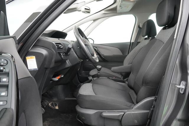 Citroen GRAND C4 PICASSO SpaceTourer BWJ 2019 1.2 131 PK PureTech Feel 7 PERS. / PANO. VOORRUIT / CLIMA / CRUISE / NAVI / BLUETOOTH / PDC / MULTIFUNCT. STUUR