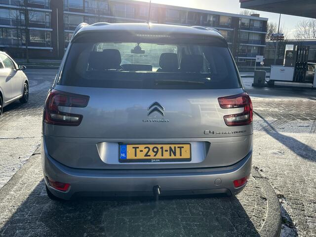 Citroen GRAND C4 PICASSO SpaceTourer 1.2 PureTech C-Series 7"/Navigatie/Trekhaak/Stoelverwarming/Camera/PDC v+a/Cruise/Climate/Bluetooth/GEEN AFLEVERKOSTEN