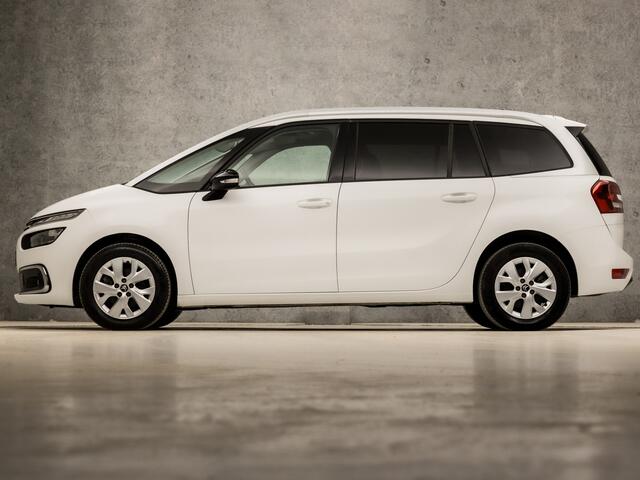 Citroen GRAND C4 PICASSO SpaceTourer 1.2 PureTech Sport 7 Persoons (APPLE CARPLAY, GROOT NAVI, GETINT GLAS, SPORTSTOELEN, PARKEERSENSOREN, CRUISE, DAB+, NIEUWE APK, NIEUWSTAAT)
