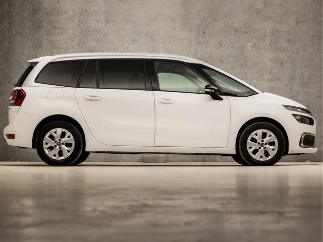 Citroen GRAND C4 PICASSO SpaceTourer 1.2 PureTech Sport 7 Persoons (APPLE CARPLAY, GROOT NAVI, GETINT GLAS, SPORTSTOELEN, PARKEERSENSOREN, CRUISE, DAB+, NIEUWE APK, NIEUWSTAAT)