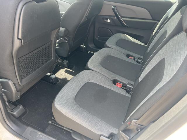 Citroen GRAND C4 PICASSO 1.2 PureTech Feel | Nieuw Binnen! | ACC | Navi | Trekhaak