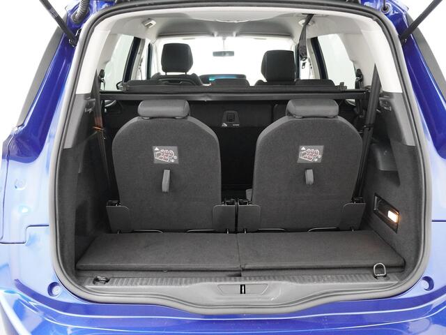 Citroen GRAND C4 PICASSO 1.2 PureTech Feel | Automaat | 7 Persoons | Trekhaak | Parkeersensoren V+A | Keyless Start + Start | Achteruitrijcamera |
