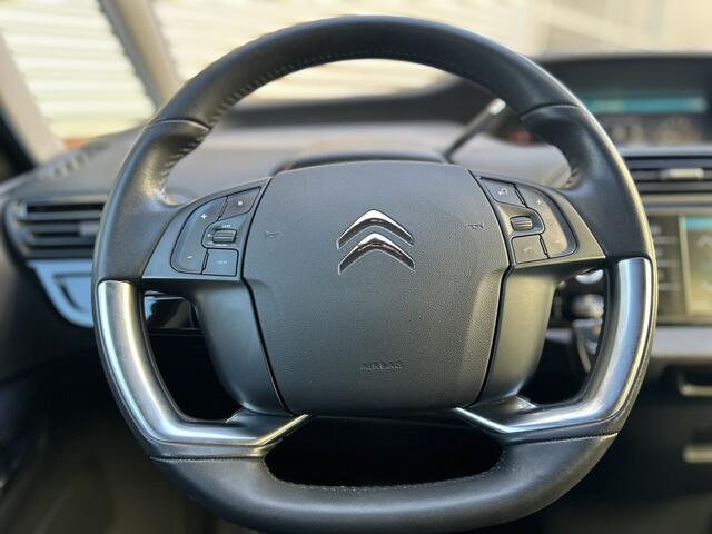 Citroen GRAND C4 PICASSO SpaceTourer 1.2 PureTech Shine | Automaat | 7 zits | Trekhaak | Carplay | Lage kmstand |