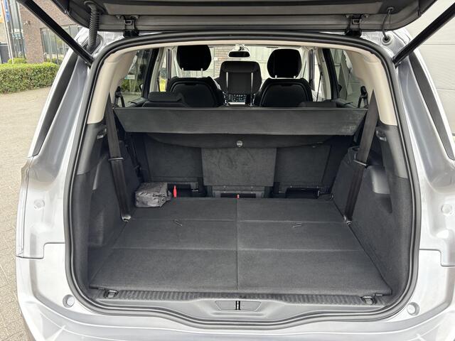 Citroen GRAND C4 PICASSO SpaceTourer 1.2 PureTech Shine | Nieuwe Distributieriem! | Rijklaar geleverd incl 12 maanden BOVAG garantie! |