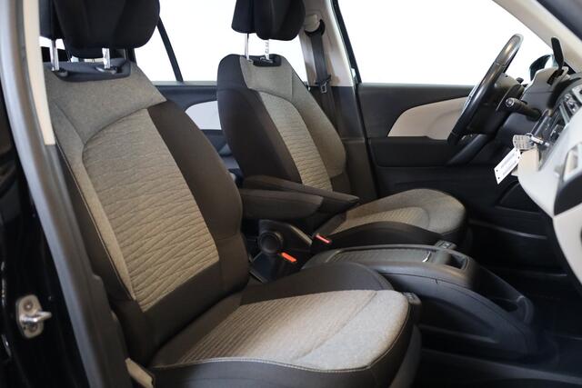 Citroen GRAND C4 PICASSO PT 130 Business Automaat-8 Trekhaak | All season banden | Camera