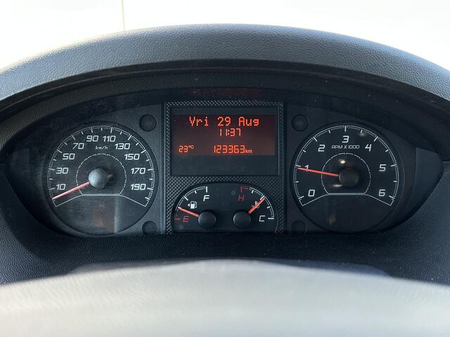 Citroen JUMPER 35 2.2 HDI 150 PK L4 / 3 ZIJDIG KIPPER / 7-PERS DUBBELE CABINE / AIRCO / 1e EIG. / 3 TONS TREKHAAK / CAMERA / NAVI