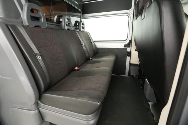 Citroen JUMPER 33 2.2 BlueHDi L3H2 | 140PK | DC | 6-Zits | Airco | Cruise | Camera | Navi | Parkeersens. | Imperiaal | Trekh.