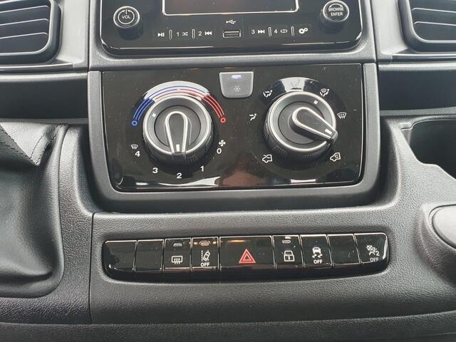 Citroen JUMPER 3.5 t 2.2 BLEU hdi 140 PK LENGTE 2 CHASIS-CABINE | 3-Zits | Airco | DAB+ & Bluetooth Radio met Touch Screen | Direct uit Voorraad Leverbaar!