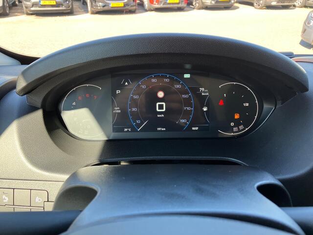 Citroen JUMPER 2.2 BlueHDi 140 S&S L2H2 3.5t | Cruise control | Achteruitrijcamera | Digitale binnenspiegel | Navigatie | 3 persoons