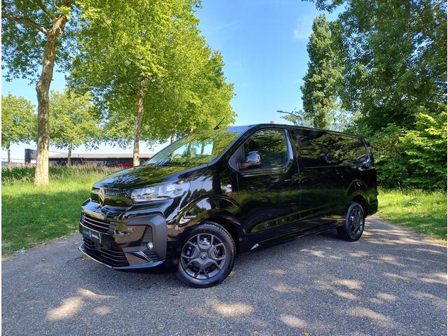 Citroen JUMPY L3 2.0 BlueHDI 180pk EAT8 AUTOMAAT | GEEN BPM | Houten afwerking laadruimte | Trekhaak | Doorlaadluik | Multifunctionele bank voorpassagiers | NAVI | Multimedia | Apple Carplay | Android Auto | Achteruitrijcamera | Parkeersensoren achter | Digitale cockpi