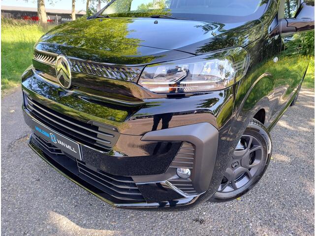Citroen JUMPY L3 2.0 BlueHDI 180pk EAT8 AUTOMAAT | GEEN BPM | Houten afwerking laadruimte | Trekhaak | Doorlaadluik | Multifunctionele bank voorpassagiers | NAVI | Multimedia | Apple Carplay | Android Auto | Achteruitrijcamera | Parkeersensoren achter | Digitale cockpi