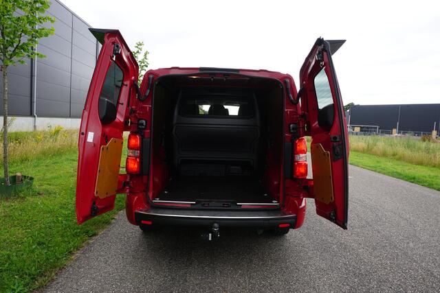 Citroen JUMPY 2.0 BlueHDI 180 XL Driver DC |Automaat |2 schuifdeuren |Achterdeuren |180 pk |Sport |Navi |Camera |Cruise |Keyless entry |Trekhaak |Clima |Xenon |Topstaat