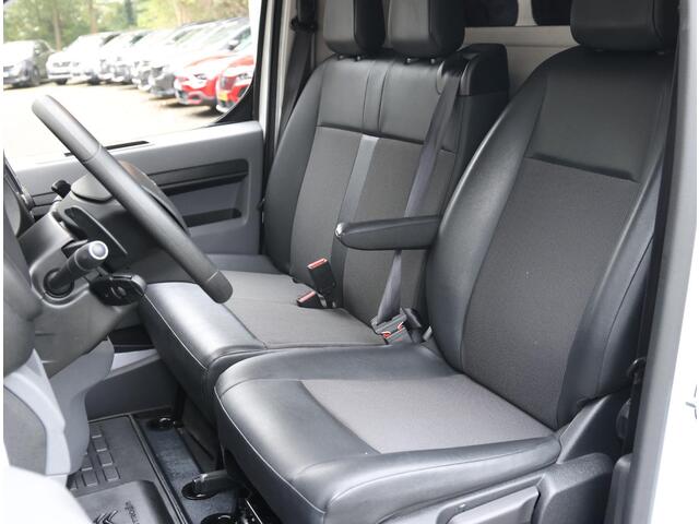 Citroen JUMPY 120PK M Driver | AUTOMAAT | 3persoons | Trekhaak | AppleCarPlay/AndroidAuto | Airco | Halfleer | Navigatie | Parkeersensoren | NL Auto! | Betimmering |