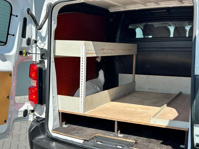 Citroen JUMPY 2.0 BlueHDI 122 PK / 1e EIG / L3H1 / INRICHTING / DUBBEL CABINE / 6 PERS. / DIGITALE BINNENSPIEGEL / AIRCO / CRUISE /