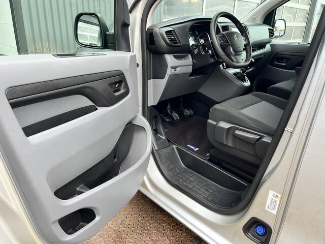 Citroen JUMPY 1.6 BlueHDI XL BTW VRIJ!! Airco Cruise controle Kastinrichting Navigatiesysteem 2-Persoons Parkeerhulp achter Apple carplay 1e eigenaar Euro 6 Bpm en Btw vrij voor particulier gebruik !!
