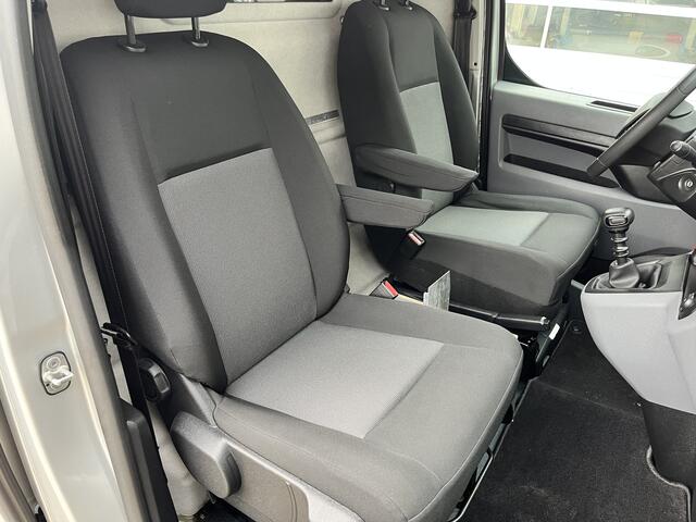 Citroen JUMPY 1.6 BlueHDI XL BTW VRIJ!! Airco Cruise controle Kastinrichting Navigatiesysteem 2-Persoons Parkeerhulp achter Apple carplay 1e eigenaar Euro 6 Bpm en Btw vrij voor particulier gebruik !!