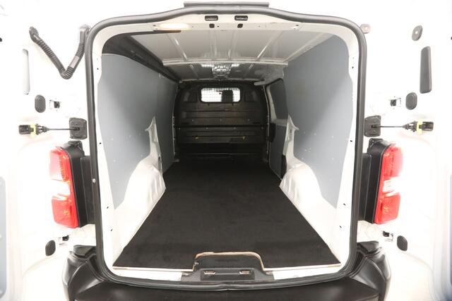 Citroen JUMPY 2.0 BlueHDI L3H1 Automaat 360 Camera Airco Carplay Cruise Trekhaak 3 Persoons PDC