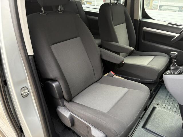 Citroen JUMPY 2.0 BlueHDI DC Marge BTW en BPM vrij!! Airco Cruise controle Trekhaak 2500kg Navigatiesysteem 5-Persoons Parkeerhulp achter Apple carplay 1e eigenaar Euro 6 Bpm en Btw vrij voor particulier gebruik !!