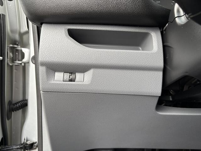 Citroen JUMPY 2.0 BlueHDI DC Marge BTW en BPM vrij!! Airco Cruise controle Trekhaak 2500kg Navigatiesysteem 5-Persoons Parkeerhulp achter Apple carplay 1e eigenaar Euro 6 Bpm en Btw vrij voor particulier gebruik !!