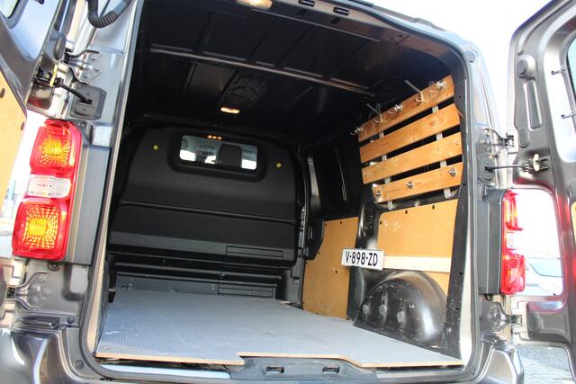 Citroen JUMPY 2.0 BlueHDI 123Pk Comfort M S&S | Dark Edition | Leder