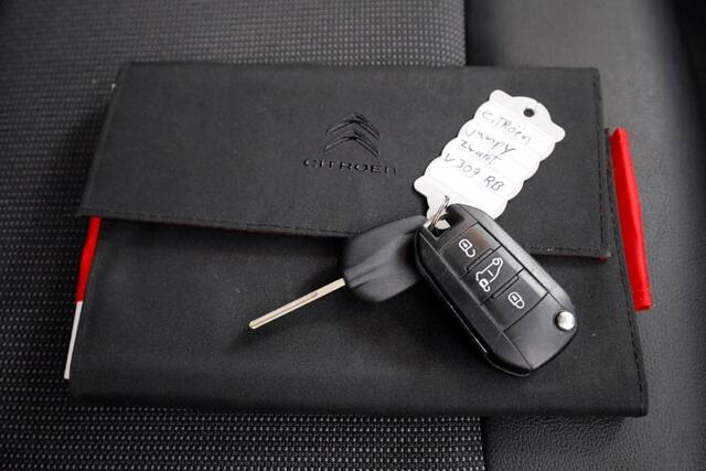 Citroen JUMPY 2.0 BlueHDI 120pk E6 Club L1H1 Airco/Cruise Control 06-2018