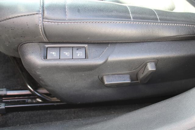 Citroen ë-C4 Shine 50 kWh//Navi//Leder//Camera!!