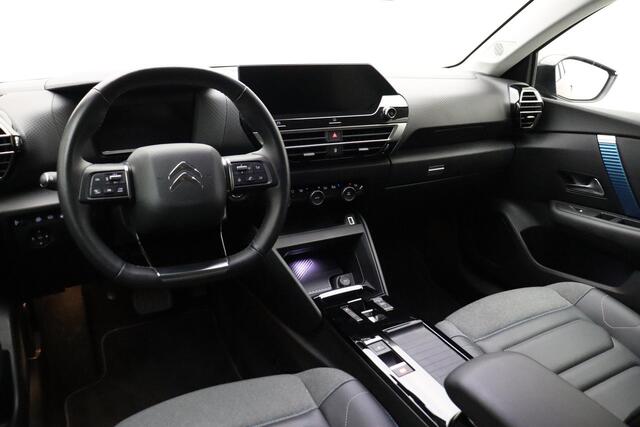 Citroen ë-C4 Shine 50 kWh WLTP 342km | 3-Fase | Stoelverwarming | Camera Voor & Achter | Verwarmde voorruit | Adaptief Cruise Control | DAB+ | Apple Carplay & Android Auto | Head Up Display | Climate Control | Navigatie |