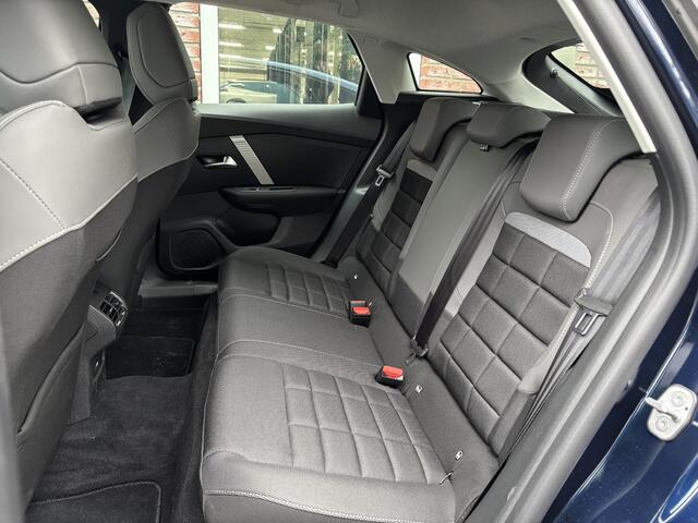 Citroen ë-C4 Business EV 54kWh 156pk AUTOMAAT | EXTENDED RANGE | KEYLESS ENTRY | STOELVERW. | CAMERA | NAVI | CLIMA | FISCAAL AANTREKKELIJK! |