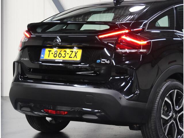 Citroen ë-C4 Feel Pack 50 kWh 136PK | ACCURAPPORT %| AppleCarPlay/AndroidAuto | Navigatie | Cruise Control | Climate Control | Camera | LMV | LED | Armsteun | Isofix | Parkeersensoren |