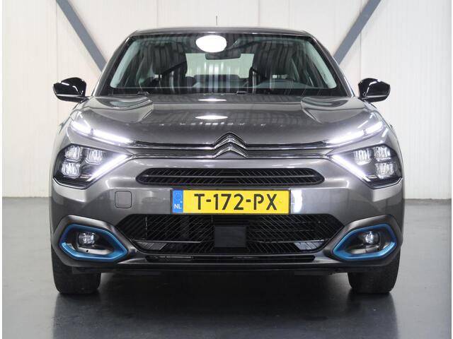 Citroen ë-C4 X Feel 50kWh 136PK | 1ste eigenaar | 3 FASE | AppleCarPlay/AndroidAuto | Armsteun | Parkeersensoren | LED lampen | Navigatie | 18"LMV | Cruise Control | Climate Control | AUTOMAAT | Isofix |
