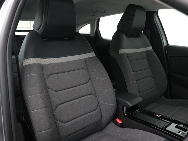 Citroen ë-C4 Feel Pack 50 kWh | Rijklaar | Parkeersensoren achter | Camera achter | Apple carplay / Android auto |