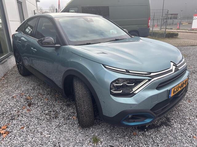 Citroen ë-C4 Shine 50 kWh | Zeer compleet! | Winterpakket | Prijs is rijklaar incl 12 maanden BOVAG garantie! |