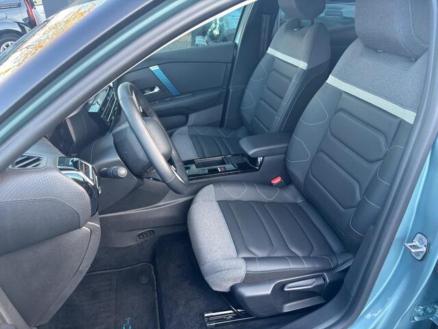 Citroen ë-C4 Shine 50 kWh | Zeer compleet! | Winterpakket | Prijs is rijklaar incl 12 maanden BOVAG garantie! |