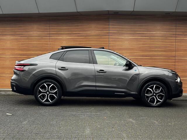 Citroen ë-C4 X Shine 50 kWh Panoramadak / Camera / Winterpack