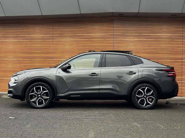 Citroen ë-C4 X Shine 50 kWh Panoramadak / Camera / Winterpack