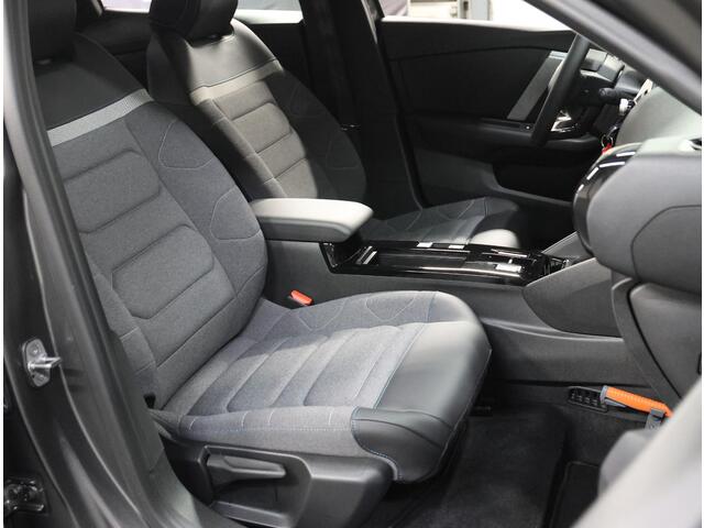 Citroen ë-C4 You 50 kWh 136PK | 1ste eigenaar | AppleCarplay/Android Auto | Climate Control | Cruise Control | FASE 3 | Parkeersensoren | Isofix | Armsteun | LED |