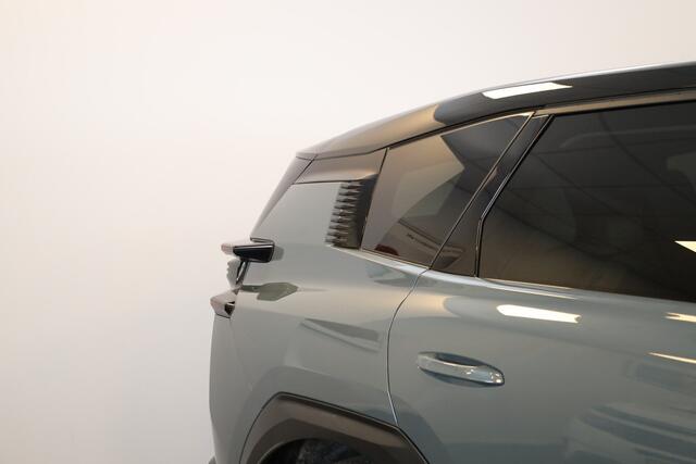 Citroen ë-C4 Max Comfort Range 73 kWh Panoramadak | Head-up Display | Camera | Massage Apple Carplay / Android auto | Astoria green - Two tone