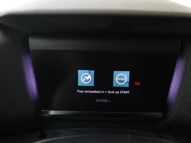 Citroen ë-C4 Shine 50 kWh I AUTOMAAT I NAVIGATIE I ACHTERUITRIJCAMERA I PARKEERSENSOREN VOOR EN ACHTER I KEYLESS ENTRY I HEAD-UP DISPLAY I VERWARMD STUURWIEL I
