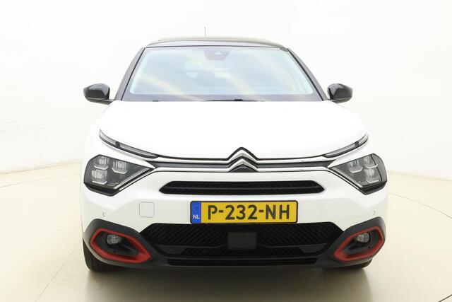 Citroen ë-C4 Shine 50 kWh | Panoramisch schuif/kanteldak | Navigatie | Lederen bekleding | Stoelverwarming | Camera | Keyless | Climate control | Verwarmd voorruit