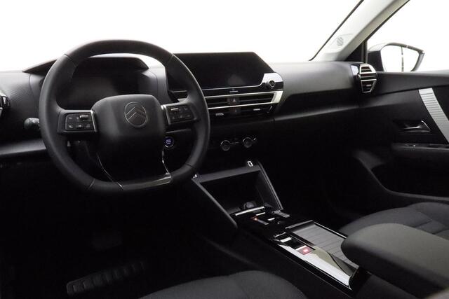 Citroen ë-C4 Business 156pk Extended range 54 kWh | Navigatie | Keyless Entry | Climate control | Lichtmetalen velgen | Stoel & Voorruitverwarming | Camera Achter |