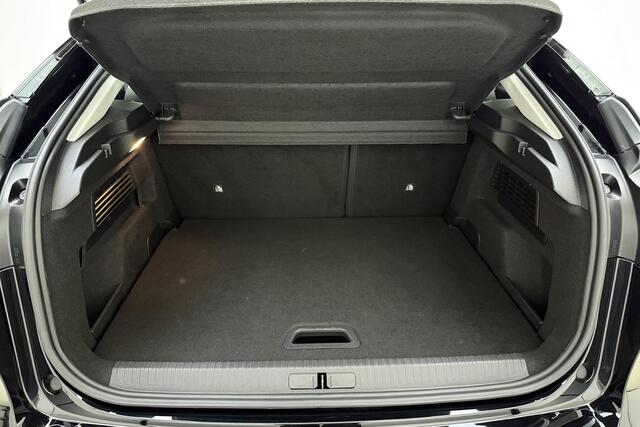Citroen ë-C4 Feel 50 kWh 3-Fase | Navigatie | Camera Achter | Climate Control | Cruise Control | Lage-Km Stand | BTW-Auto