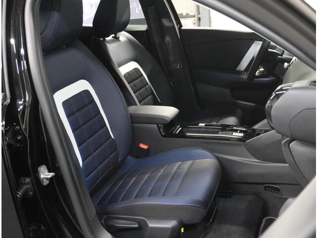 Citroen ë-C4 Collection 156pk Extended range 54 kWh | Stoelverwarming | Keyless Entry/Start | Navigatie | Warmtepomp | ClimateControl | Camera | CruiseControl | AppleCarPlay/AndroidAuto