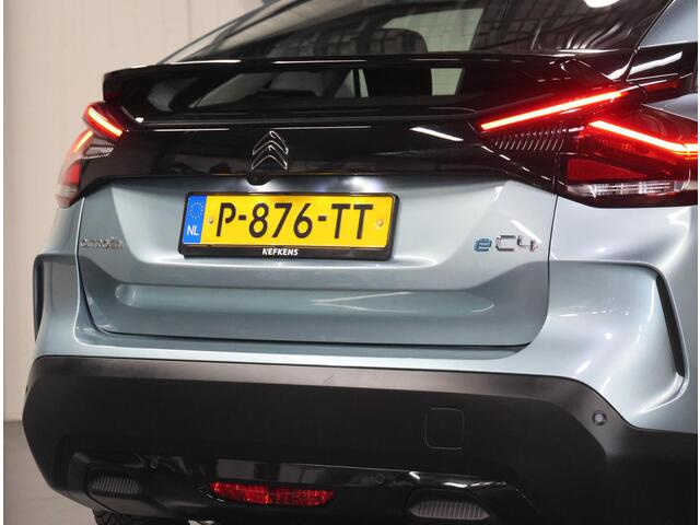 Citroen ë-C4 Feel 50 kWh 136PK | 1ste Eigenaar | ACCU 92% | Adaptive Cruise Control | Camera | Keyless | AppleCarPlay/AndroidAuto | Navigatie | Stoel/Stuur/VoorruitVerwarmd | LED | Stof/Lederenbekleding | Isofix | Parkeersensoren |
