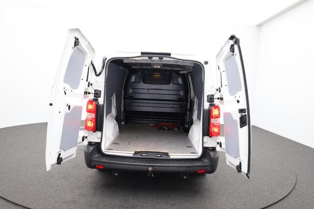 Citroen ë-Jumpy Driver XL 75kWh L3H1 | VERWACHT!! | Snelladen | Airco | Cruise | Carplay | 3 Zits | Navi | Trekhaak